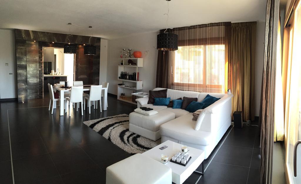 Alex House Villa Cagliari Bagian luar foto